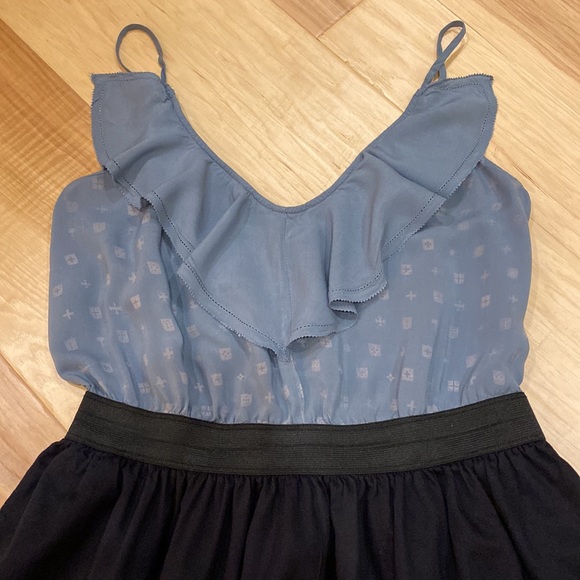 GENTLE FAWN Dress - Picture 2 of 16